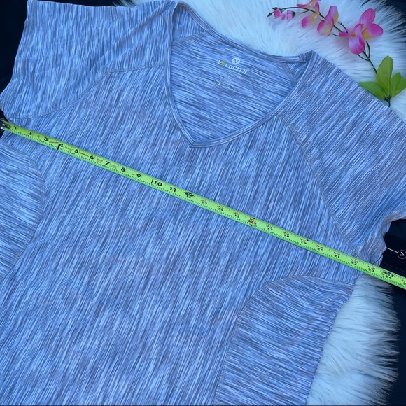 Plus size active shirt Velocity Women’s Pullover Top Shirt Gray V Neck n… - Picture 6 of 7